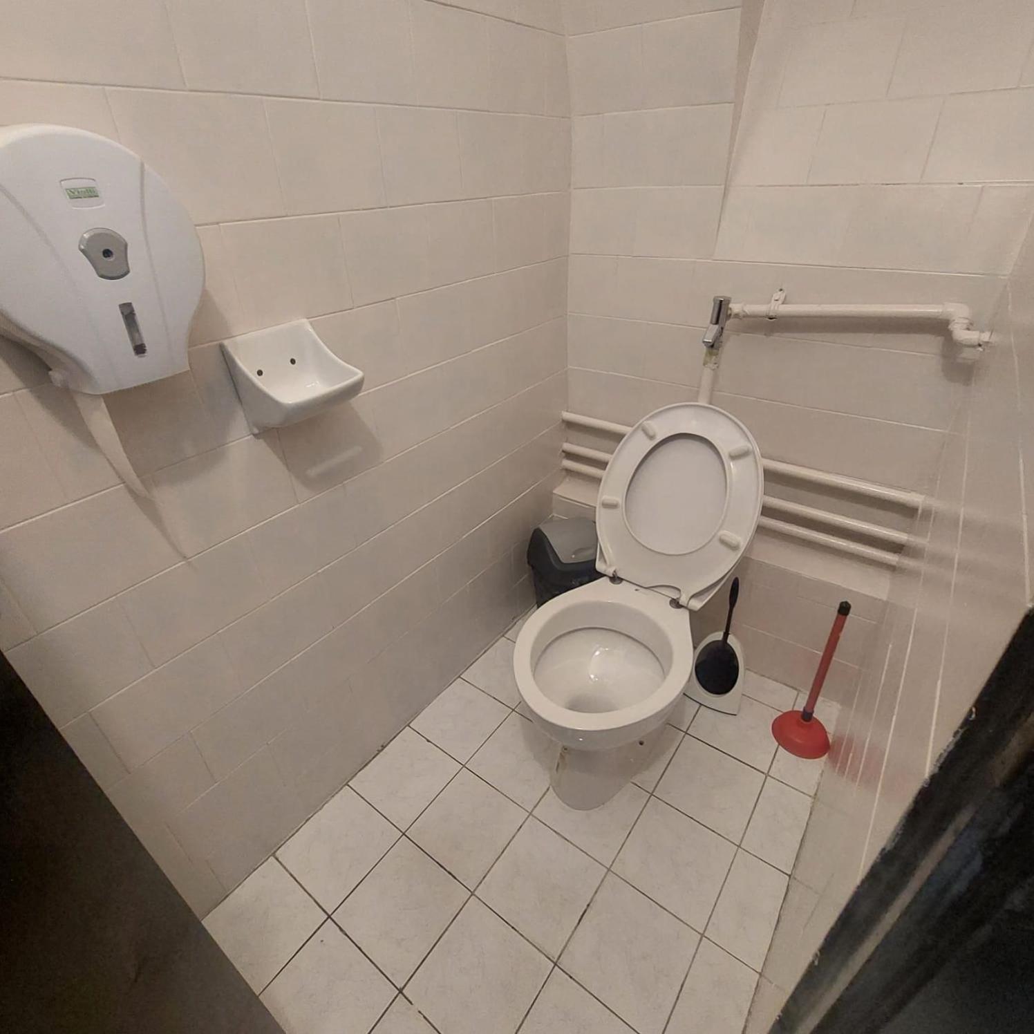 Whole Basement Former Pub 5 For Stag Do Budapest Ngoại thất bức ảnh