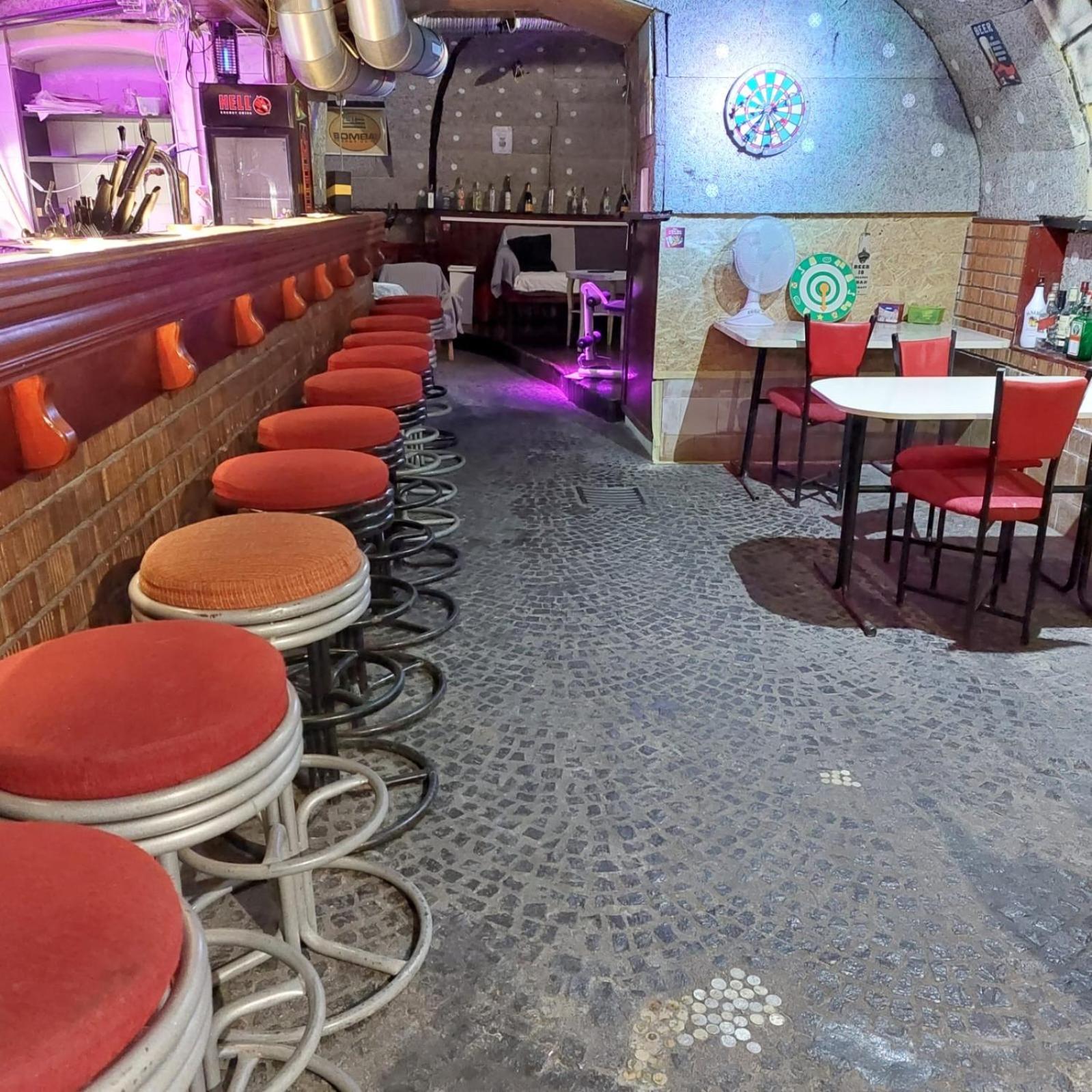 Whole Basement Former Pub 5 For Stag Do Budapest Ngoại thất bức ảnh